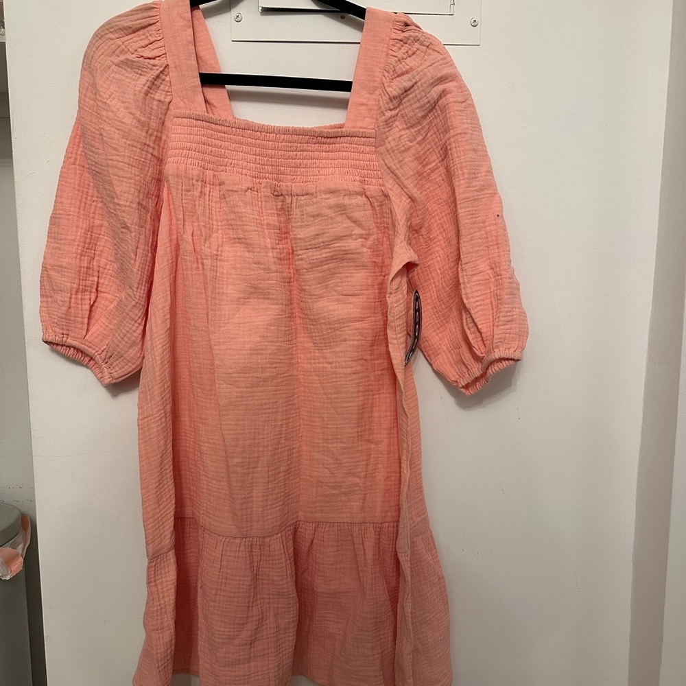 Scoop NYC Square
Neck Short Coral Dress